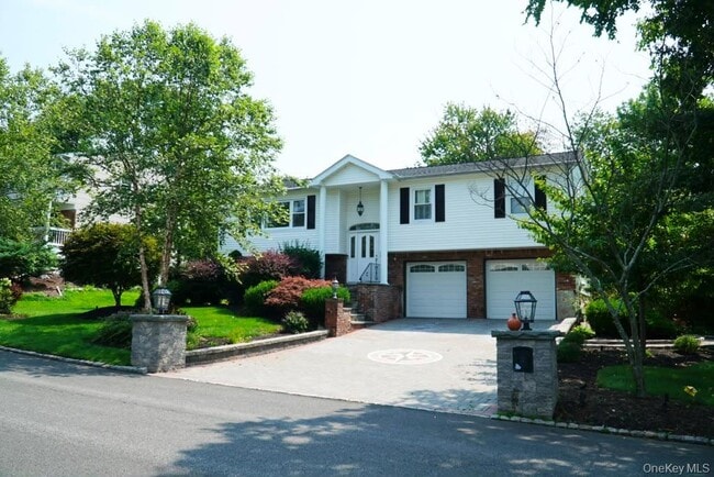 Photo - 19 Pittsford Way