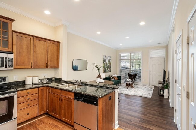 Photo - 252 Stetson St Unit 204