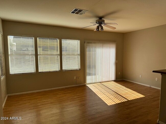 Photo - 4225 W Irwin Ave