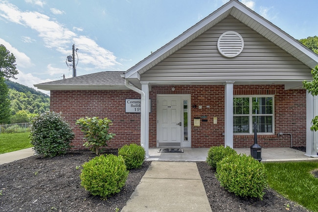 Photo - Oak Valley Gardens