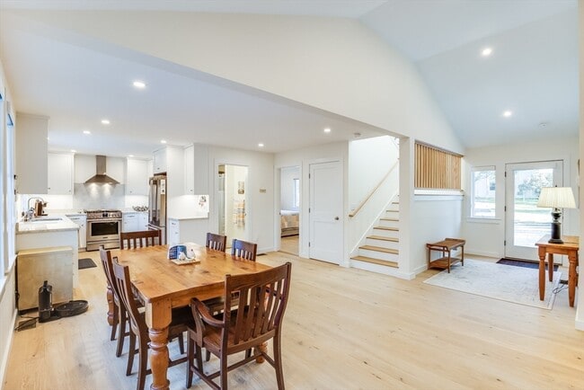 Photo - 33 Fern Ln