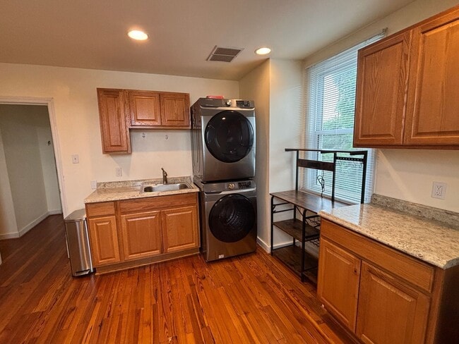 Photo - 1421 Sulphur Spring Rd