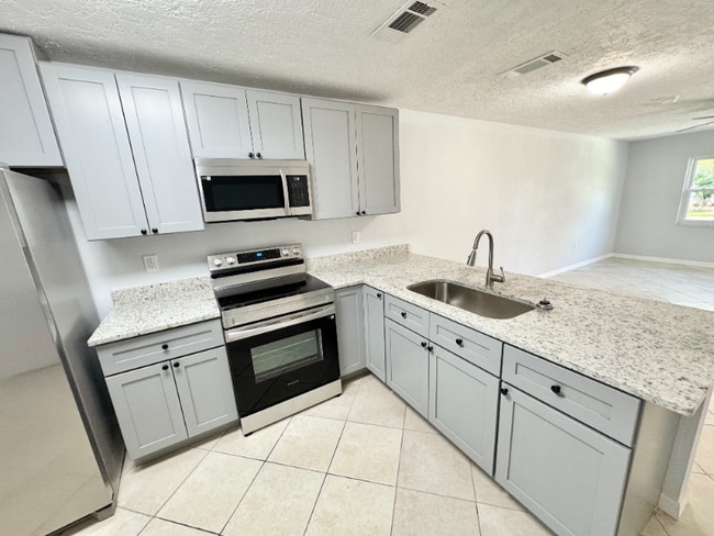 Photo - 1812 Quail Trail Unit 1812