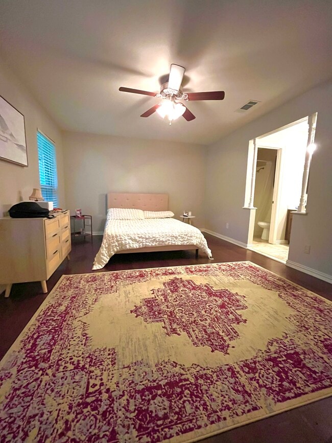 Photo - 3737 Hackberry Ln