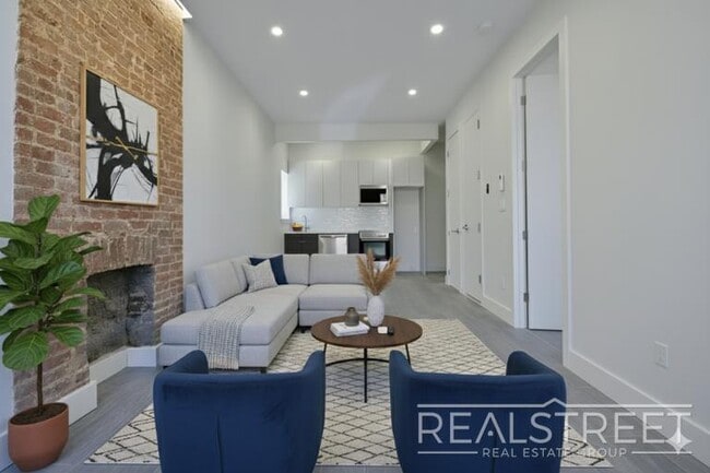 Building Photo - NEW & Spacious Modern 1 BED in Bed Stuy Rental