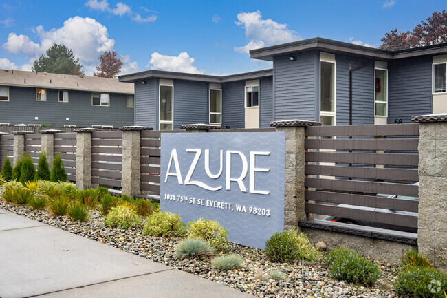 Building Photo - Azure Rental