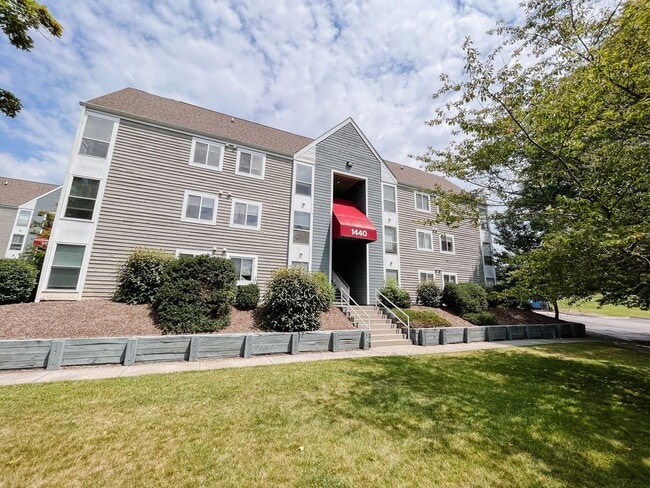 Building Photo - 1440F Seneca Drive