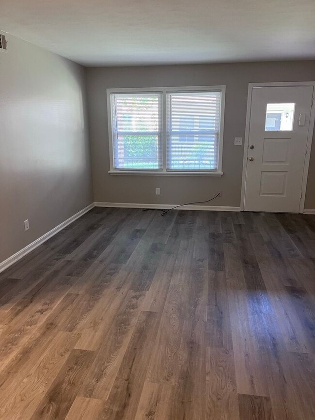 Photo - 2012 Terril Ln Unit 2012-2