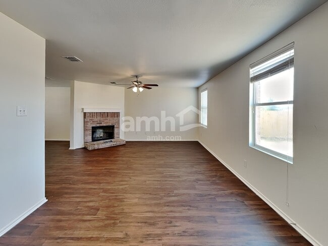 Photo - 3017 Lipizzan Dr