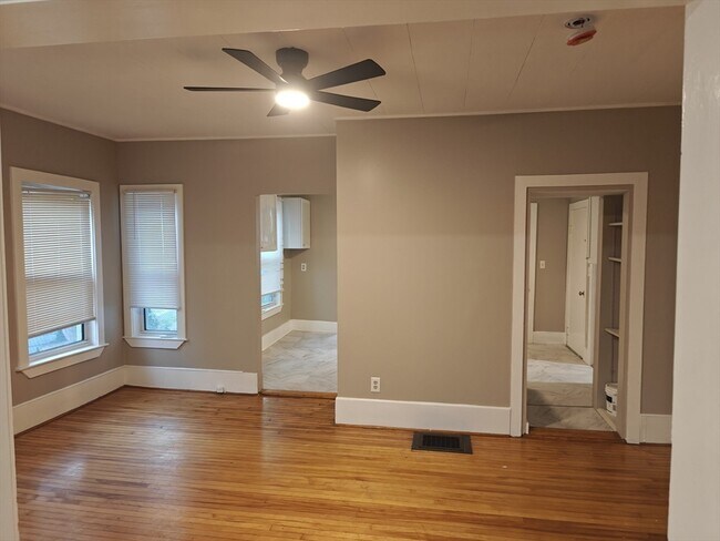 Photo - 68 Marianna St Unit 1