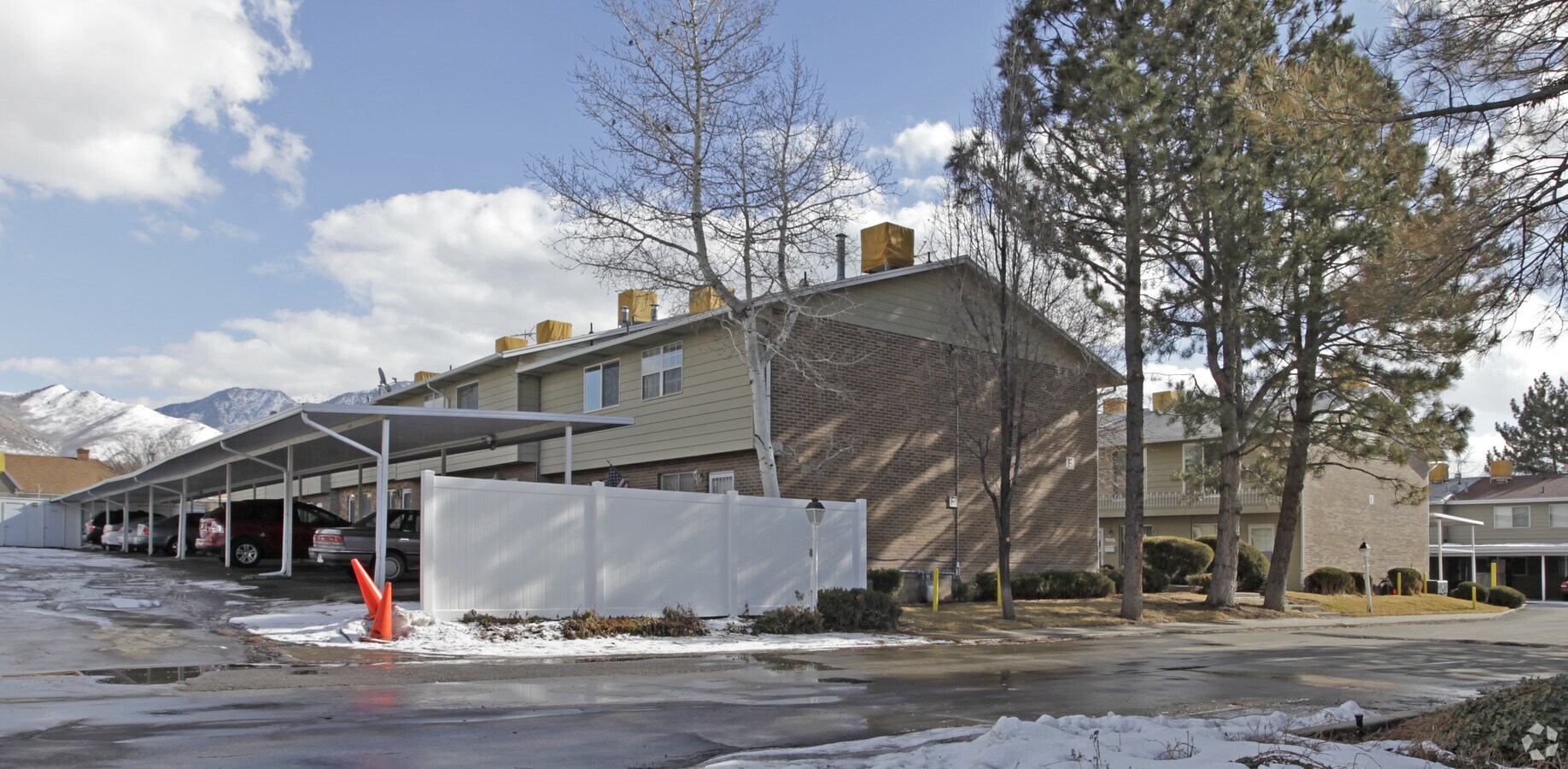 Photo - Georgetown Plaza