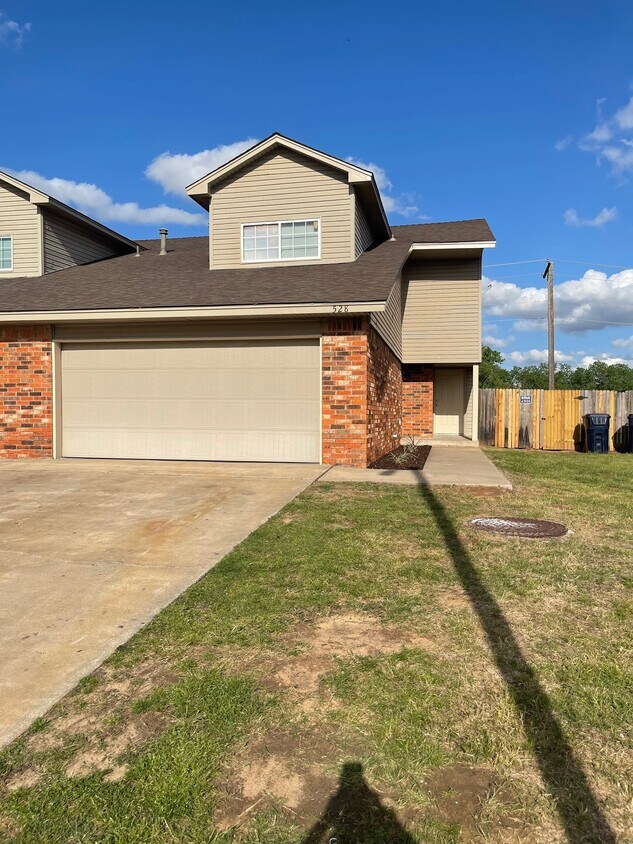Photo - 530 Westwood Ct (Oklahoma City, OK)