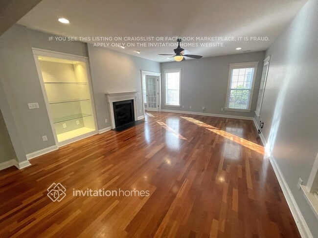 Photo - 15527 Barnsbury Dr