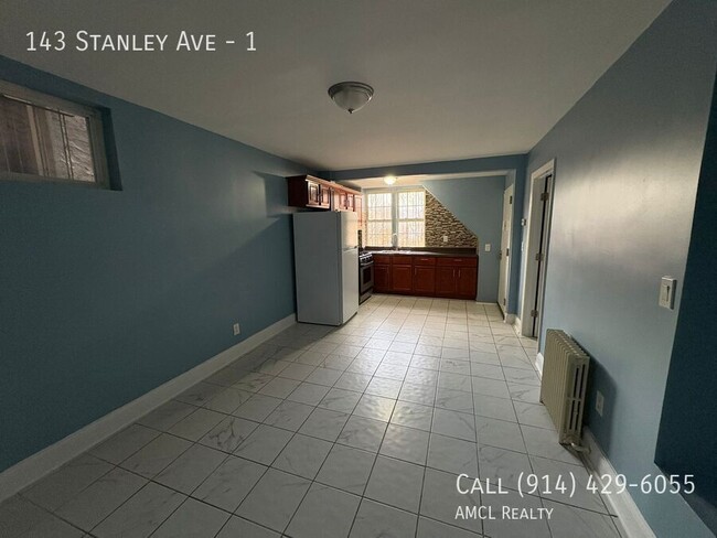 Photo - 143 Stanley Ave Apartamento Unidad 1