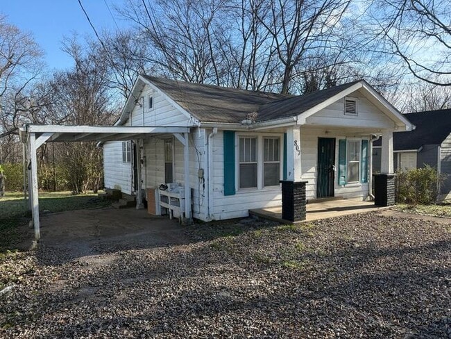 Photo - Cottage Style Home Super Close to Downtown!