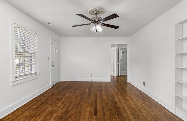 Photo - 1721 Sherrod Ave