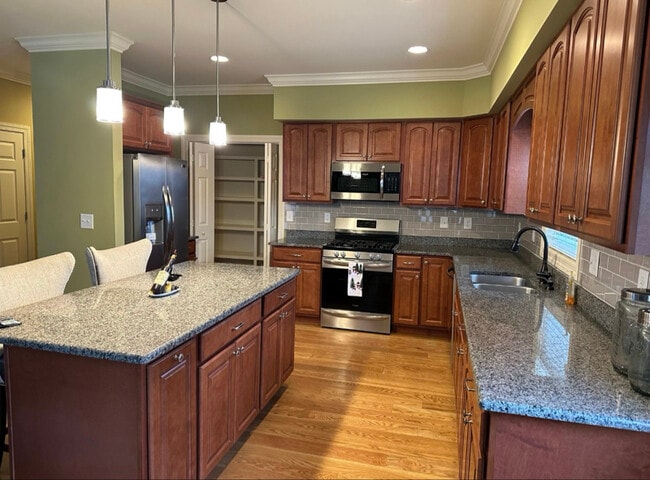 Photo - 3202 Glencliff Rd