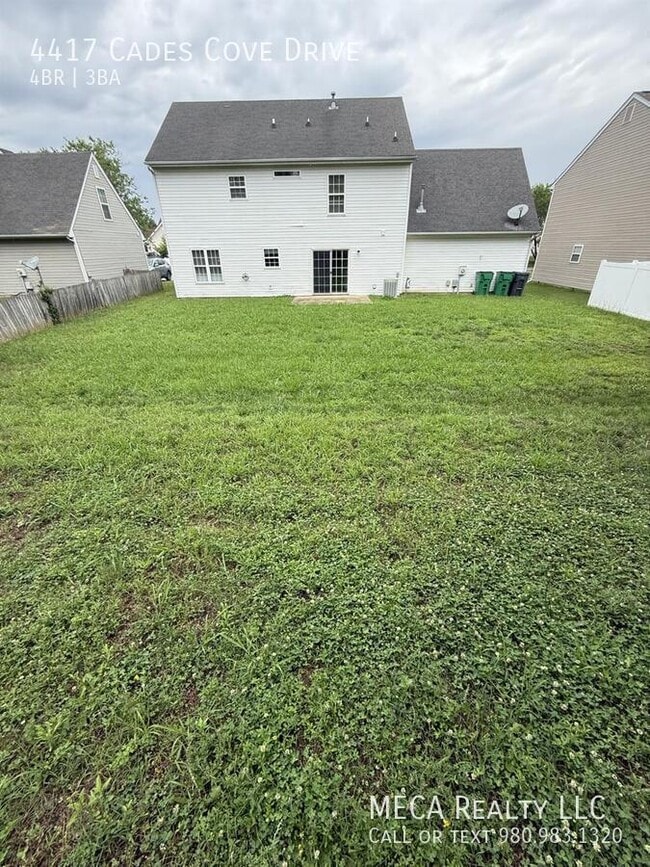 Photo - 4417 Cades Cove Dr