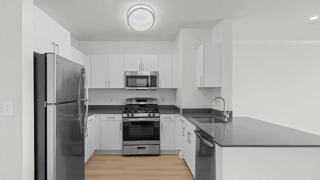 Kitchen - The Reserve at Eisenhower