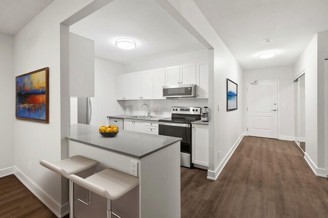 Photo - Barrett Place I