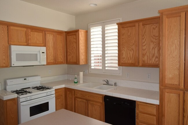 Photo - Tracy Home Available in Desirable Edgewood...