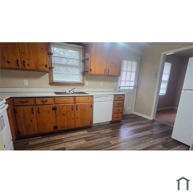 Photo - 2916 Walden Dr