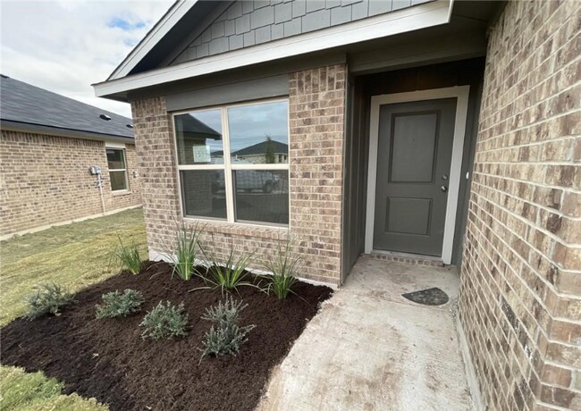 Photo - 1317 Concord Dr Unit B