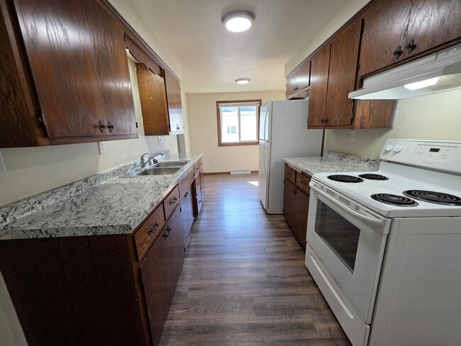 Building Photo - 1263-1265 Meadow Ln