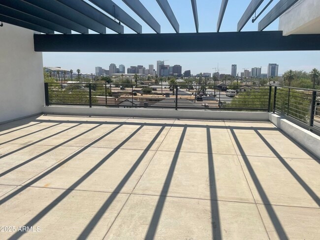 Photo - 1457 E Taylor St Unit 8