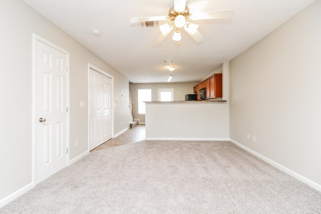 Photo - 8029 Logan Dr