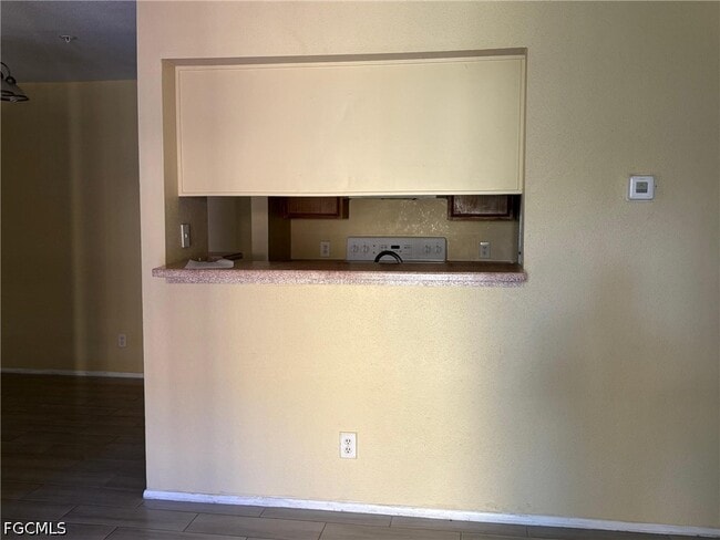 Photo - 2865 Winkler Ave Unit 411