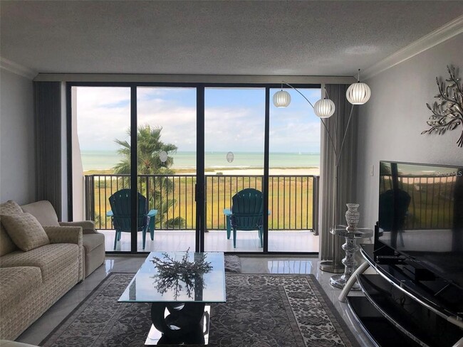 Building Photo - 1250 Gulf Blvd Unit 505 Rental