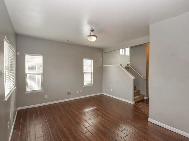 Photo - 1525 N 400 W