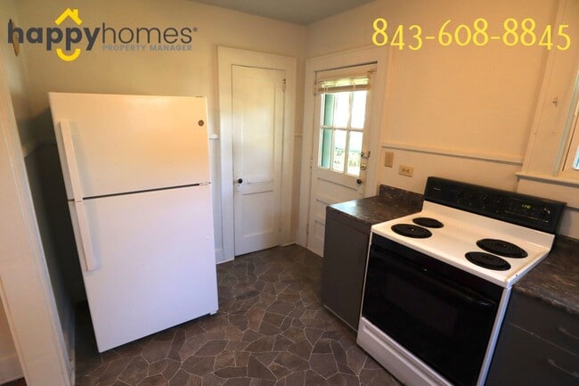 Photo - Cozy 2 bedroom 1 bath home in trendy Riverland Terrace!