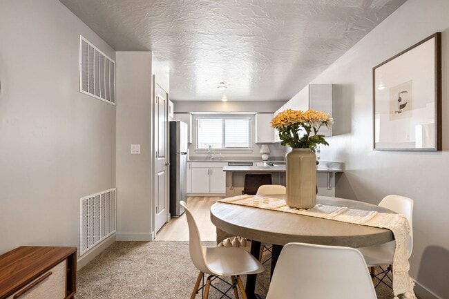 Photo - 2 Bed 1 Bath in Hurricane!!