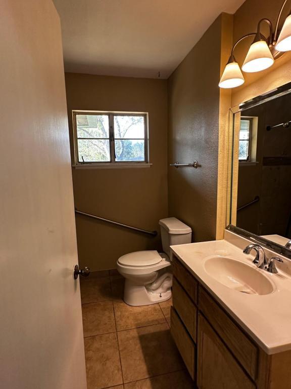 Photo - 607 Westway Ave