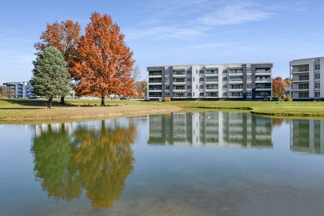 Photo - 5233 Highpointe Lakes Dr Unit 5233_401