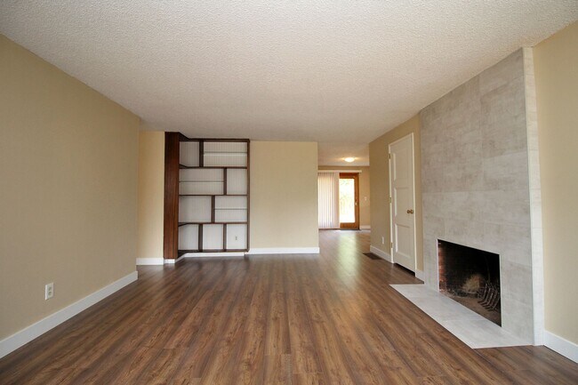 Photo - Delightful, Well-Maintained and Freshly Up...