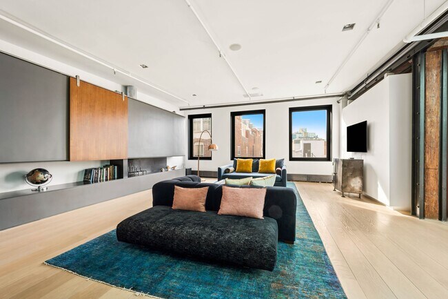 Photo - 111 Wooster St