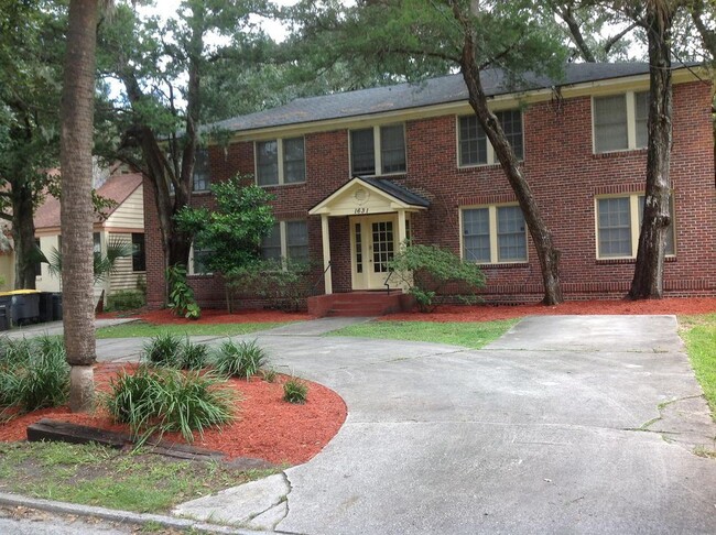 Beautiful brick historic 4unit apartment in San Marco - 1631 Flagler Ave Apartments Unit 4