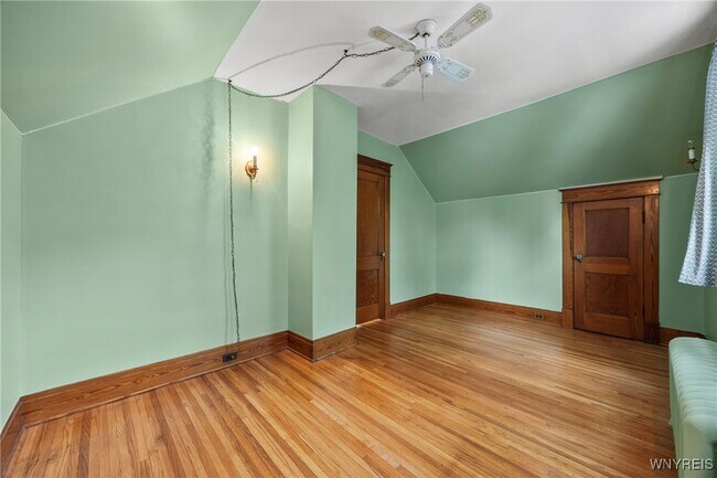 Building Photo - 110 Mill St