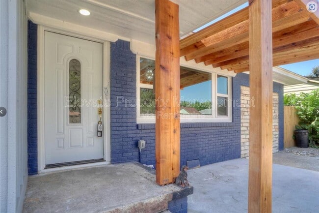 Photo - 1908 Sheffield Rd