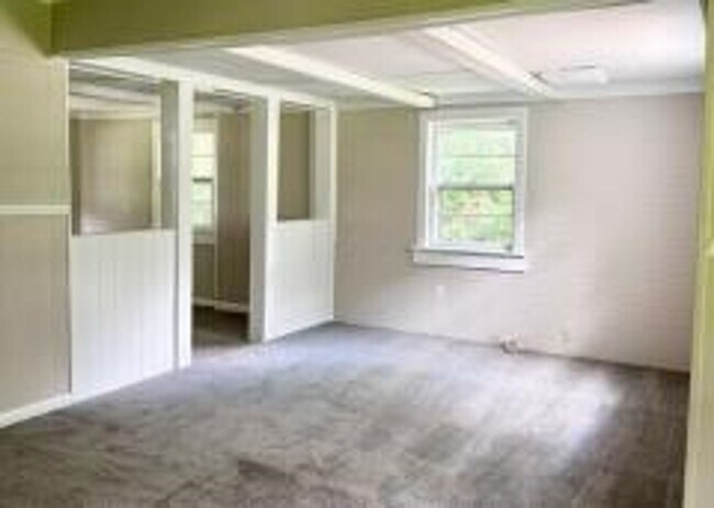 1441 Bose Ave