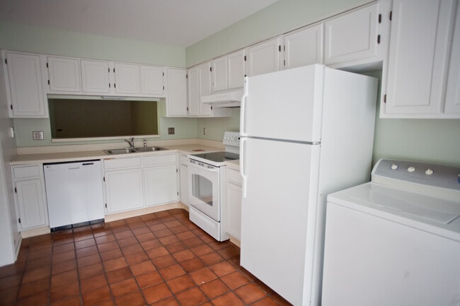 Photo - Prime Chapel Hill Living | 2BR Townhouse on MLK Blvd