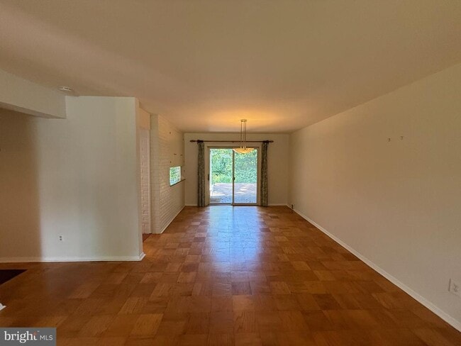 Photo - 6534 Jay Miller Dr