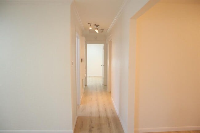 Photo - 5903 Eureka Dr