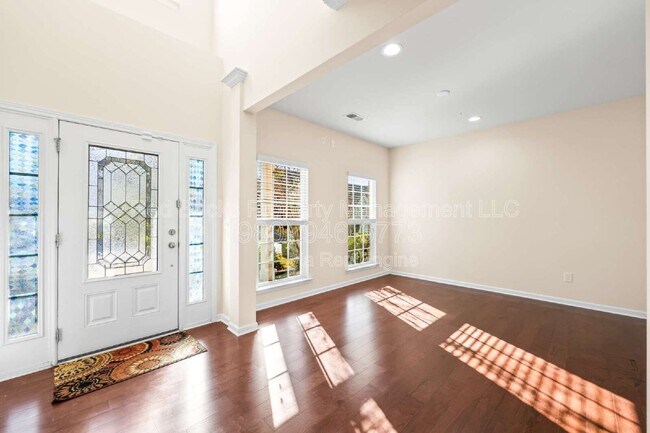 Photo - 4860 Pepper Dr