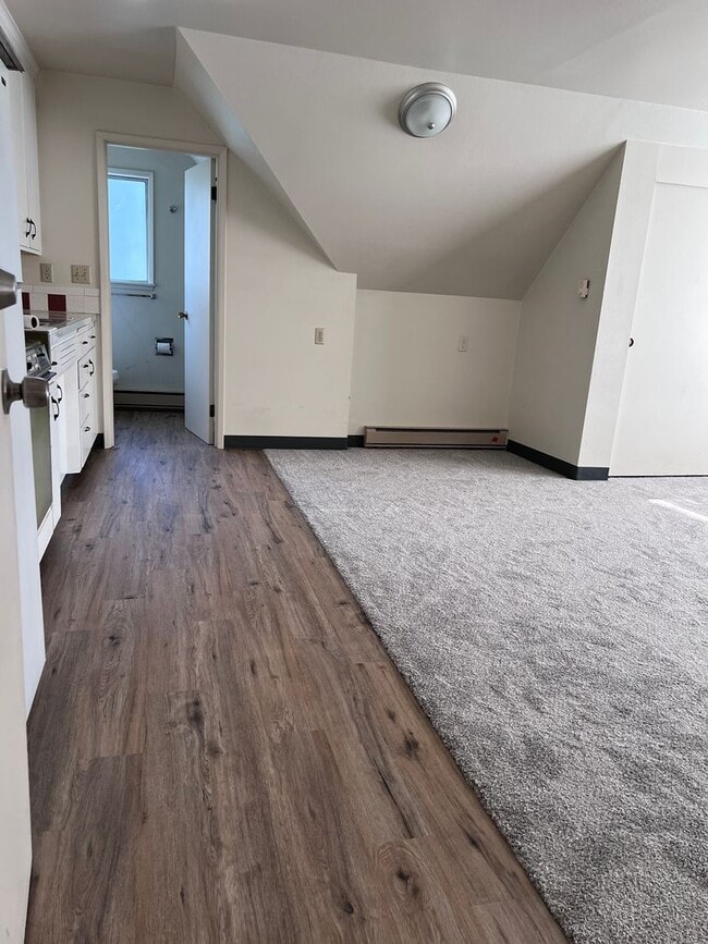 Photo - Charming Top-Floor Studio with Scenic Views at The Willows Unit 5