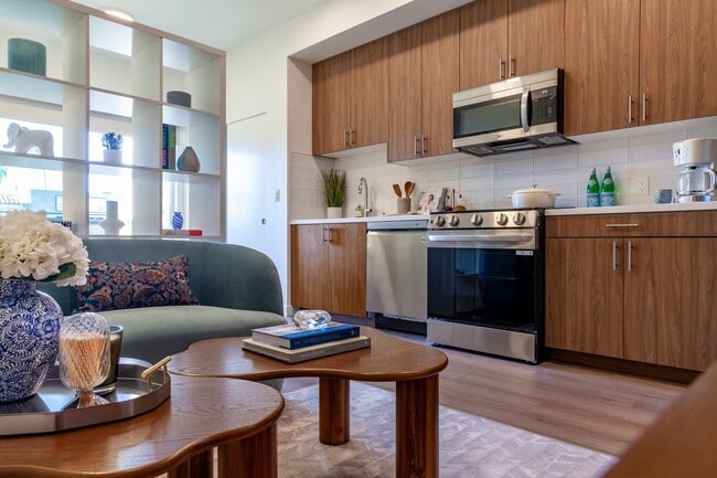 Photo - PENDANT on Topanga