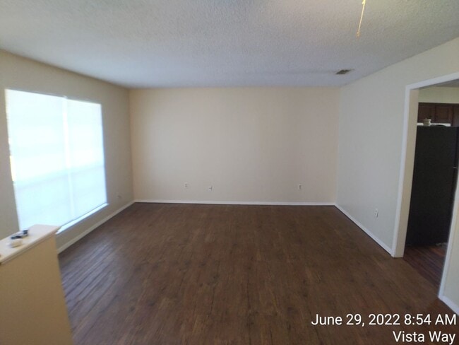 Photo - Apartment